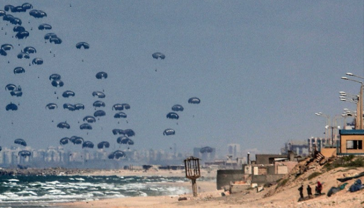 حماس: جلب المساعدات يقتل 18 شخصا بغزة