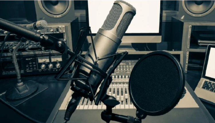 برامج إذاعية رمضانية