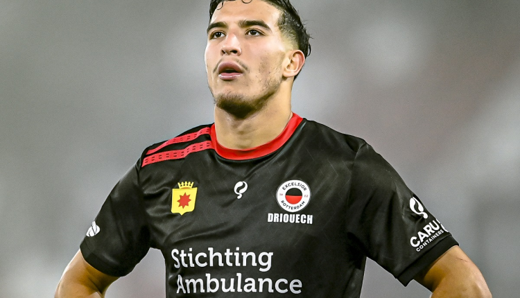 فشل هولندا في إقناع صهيب درويش بترك المنتخب المغربي