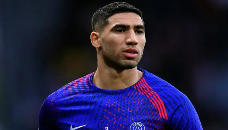 توضيحات حكيمي بشأن علاقته بالثنائي أوناحي و حارث