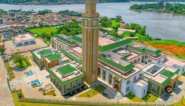 أبيدجان.. مسجد محمد السادس منارة علمية روحية