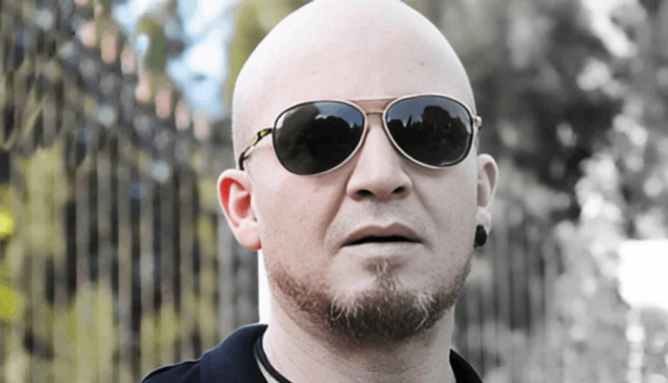 تجميد حفلات الشاب بلال في المغرب بعد تصريحاته المسيئة واستعداد لتقديم اعتذار رسمي