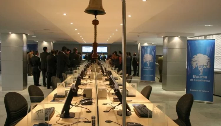بورصة "الدار البيضاء" تُنهي تداولاتها الأسبوعية على وقع الارتفاع