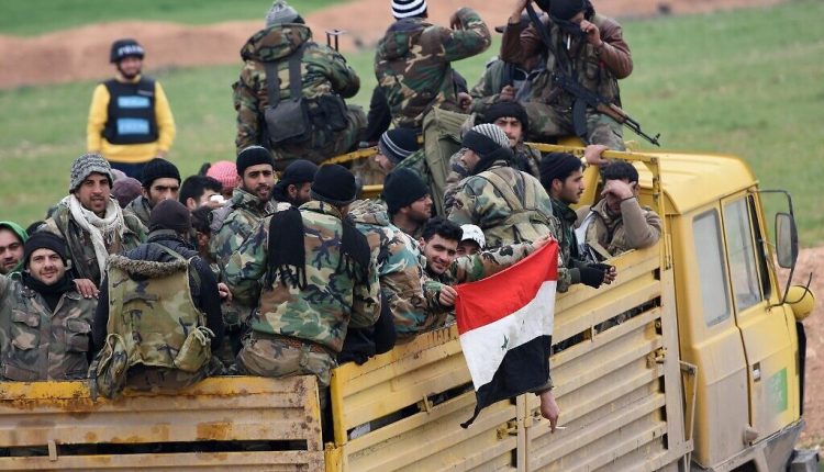 الجيش السوري يعزز قواته بمدينة حلب