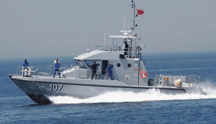 البحرية الملكية المغربية تحبط محاولة مهاجرين غير شرعيين تحويل مسار سفينة ليبيرية