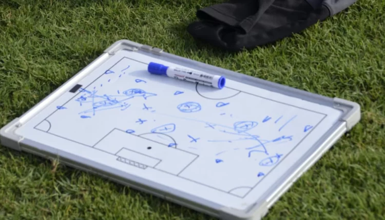 البطولة المغربية تواصل جولتها الحاسمة مع اختتام "الثلث الأول"