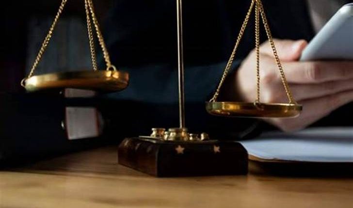 عدالة فاس تصدر حكمًا قاسيًا على مدير ثانوية “التقدم” بتهمة التحرش