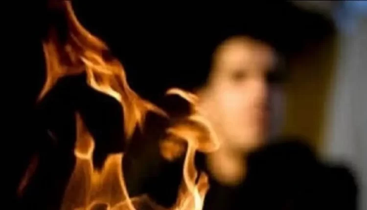 شاب يضرم النار في منزله ويحتجز أسرته بطنجة