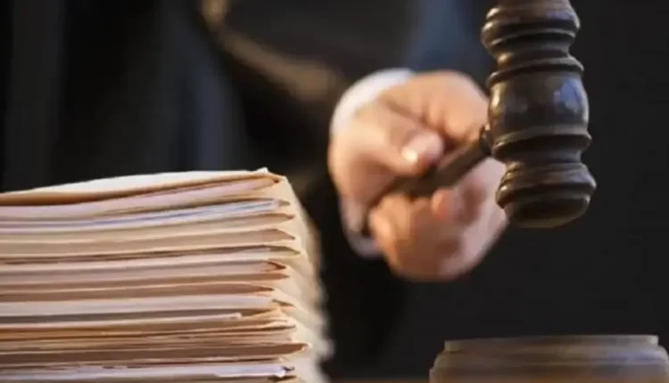 تازة: الحكم بالحبس النافذ على طبيب وممرض متدرب بتهمة الرشوة والابتزاز