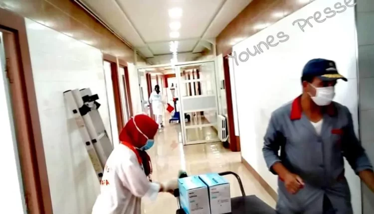 طنجة: اعتقال طبيب ووسيط بتهمة ترويج أدوية غير قانونية للمرضى