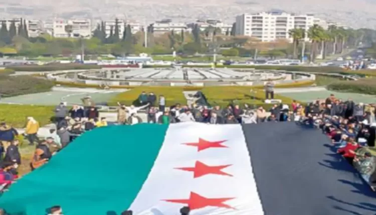 وفد دبلوماسي فرنسي يزور مقر سفارة دمشق