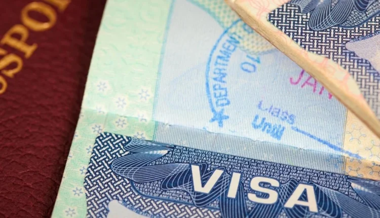 L’Italia attiva nuove procedure che richiedono le impronte digitali per i richiedenti visti