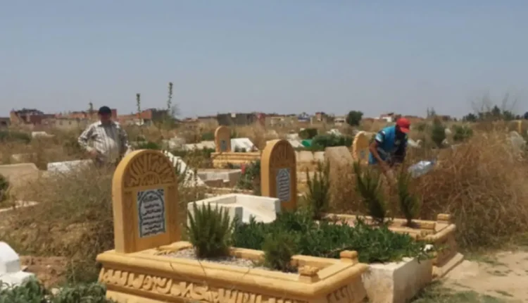 أزمة المقابر بفاس: تزايد الوفيات يؤدي إلى ظاهرة “قبر فوق قبر”