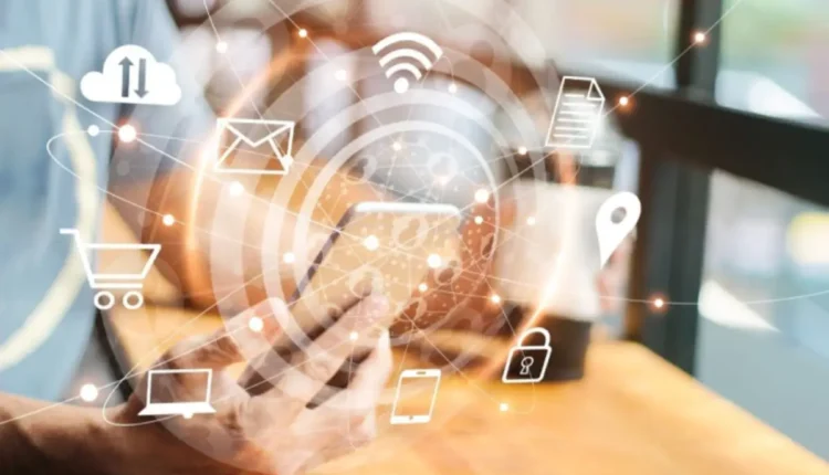 التحول الرقمي في عالم الإعلام: الفرص والتحديات