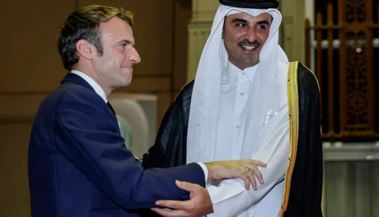 أمير قطر والرئيس يناقشان الأوضاع الإقليمية والدولية بإتصال هاتفي