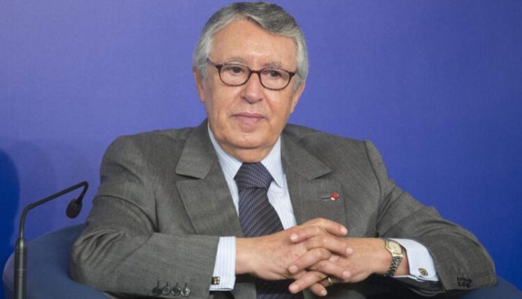 محمد بن عيسى في ذمة الله