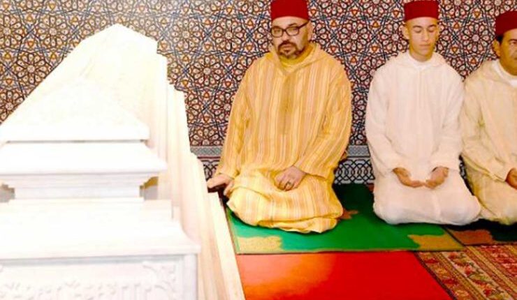 ¨جلالة الملك يترحم على روح المغفور له الملك محمد الخامس طيب الله تراه