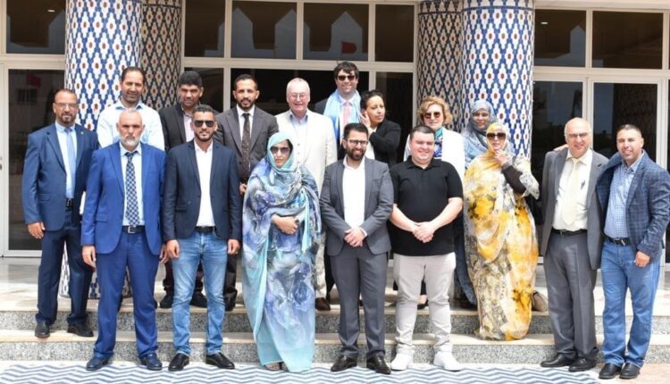 وفد فرنسي يستكشف فرص الاستثمار بجهة الداخلة-وادي الذهب