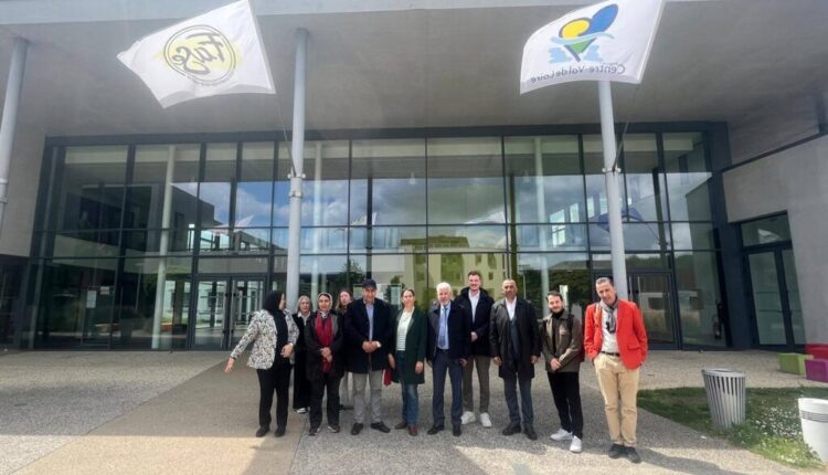 وفد من جهة فاس مكناس يعزز التعاون مع جهة سونتر فال دو لوار في مجالات الحرف والسياحة والفروسية