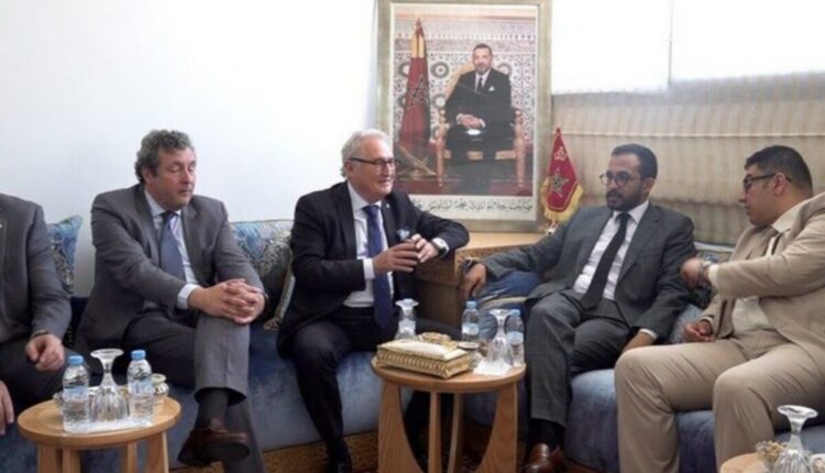 وفد اسباني يطّلع على دينامية التنمية بجهة الداخلة وادي الذهب