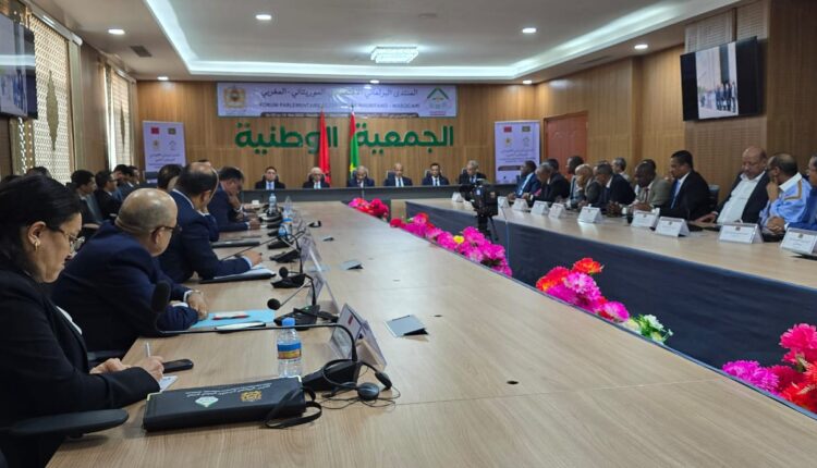 - التعاون الموريتاني المغربي - المنتدى البرلماني الاقتصادي - التجهيزات المينائية - الموارد السمكية - الاستثمار المشترك - الأمن الغذائي - التكوين المهني - نقل التكنولوجيا - الشراكة الاقتصادية