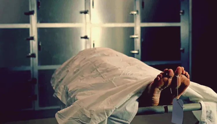 تمارة.. خطأ في تسليم الجثامين يؤدي إلى دفن شاب بالخطأ وأسرة الفقيد تطالب بمحاسبة المسؤولين