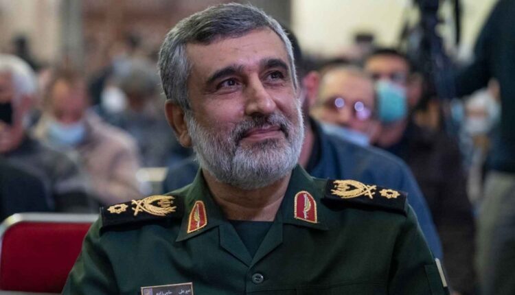 مقتل علي حاجي زادة قائد القوات الجو فضائية بالحرس التوري الإيراني