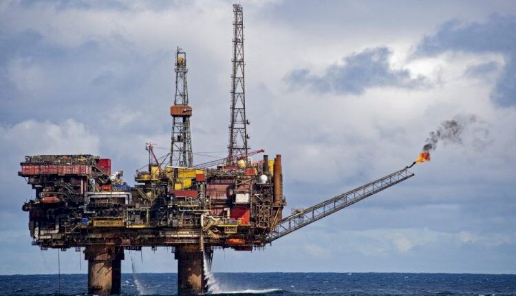 ليبيا واليونان: صراع بحري يتجدد ودبلوماسية عاجلة لاحتواء الأزمة