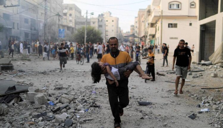 قصف إسرائيلي على ميناء غزة يخلف 21 شهيداً معظمهم من النساء والأطفال