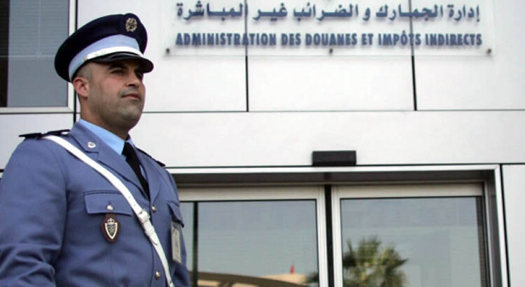 إدارة الجمارك تدافع عن مجهوداتها في تحسين وضعية الجالية المغربية خلال موسم الصيف من خلال (بيان حقيقة)