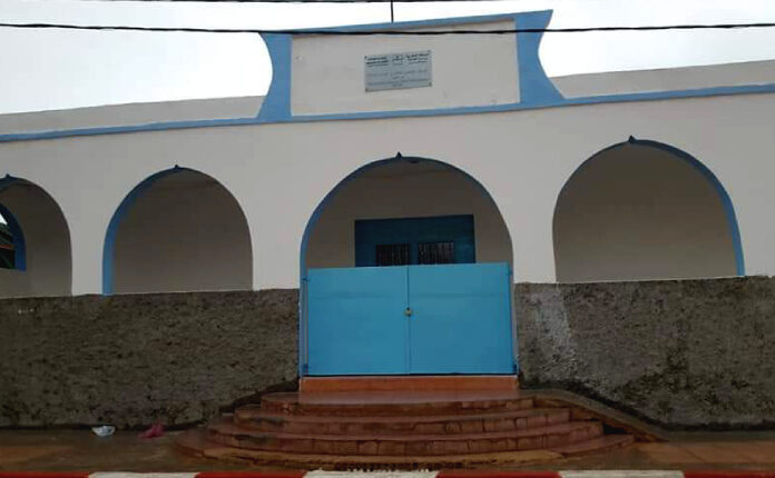 انقطاع الكهرباء يعطل الخدمات الصحية ويُعرّض لقاحات الرضع للخطر في مركز بن الطيب بإقليم الدريوش