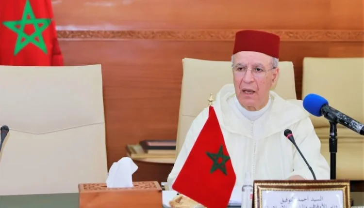 وزير الأوقاف يدعو إلى يقظة شاملة بقيادة وازع القرآن