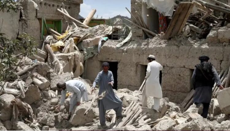 ارتفاع ضحايا زلزال أفغانستان المأساوي الى 1400 قتيل
