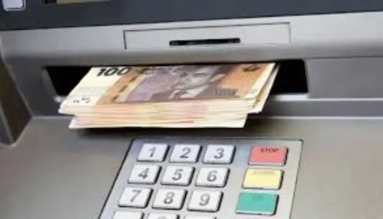 تراجع عجز السيولة البنكية بالمغرب